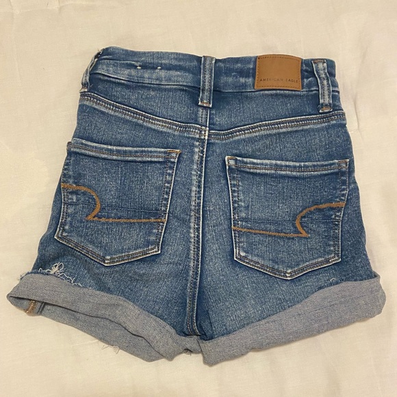 American Eagle Next Level Stretch Distressed Jean Shorts 00 - Picture 4 of 4